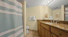 Bayside Comfort | 2BR Condo with Beach Access & Resort Amenities - Image 4