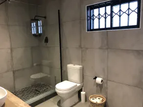 Alojamento bonito, espaçoso e luxuoso - Image 3