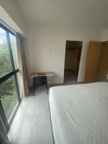Prime Location: Pool, Rooftop, Parking, Speed WiFi - Image 5
