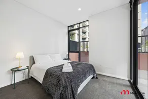 MetaWiseBnB Modern 2BR Near Shops & Metro - Image 4