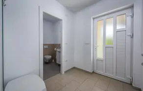 Stunning Home In Zminj - Image 4