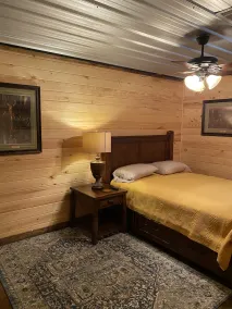 House near  Sardis Lake , golf course and Oxford, MS  - Image 3