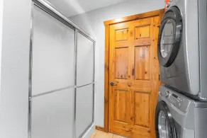 Closest to Indoor & Outdoor Pool + 4 Huge Suites + Stone's throw to SDC   - Image 2