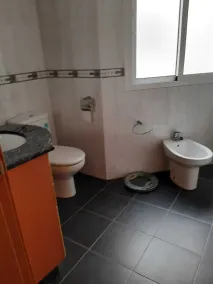 Apartamento en el centro de Carballo - Image 4