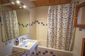 Charming townhouse, walking distance from the main square - Image 3