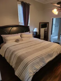Remodeled historic home 1 min from the Governors mansion and 5 min from downtown - Image 3