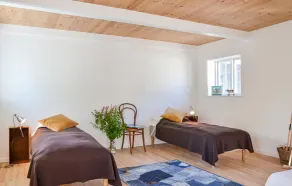 Nice Home In Kirke Hyllinge With Wifi - Image 3