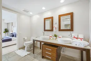 Beautiful apartment in the heart of downtown, 44th Floor - Image 2