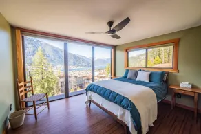 Luxe Modern Timberframe - Iconic Panorama Views with AC - Image 5