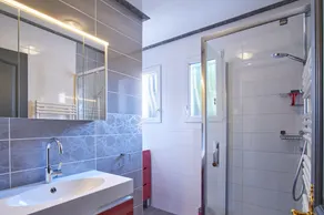Holiday Home 'Au Printemps Japonais' with Mountain View, Garden, Balcony, A/C & Wi-Fi - Image 2
