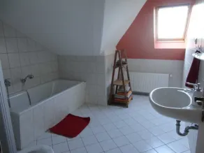 Apartment in the city park - Image 2