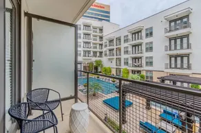 Unwind at Cityline - Premium 1BR in Dallas - Image 4