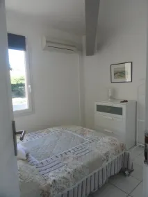 600m from the village, fully renovated gîte, all comforts, pets welcome. - Image 3