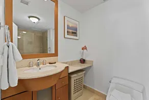 Beachfront - Glamour View 3BR condo - E422 - Image 4