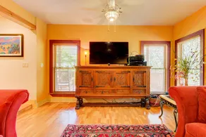 7 Schlafzimmer / 5 BA, 10 Betten, 16 Personen, See 2 Bootsstände, Pool, privates Gated - Image 2