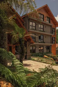 Harmont Hotel - Image 2