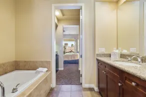 Classic 3 Bedrooms C48 by RedAwning - Image 3