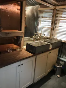SLEEPS 10-14 - FIVE Bed Rural Oak Framed Home with 3 Studios - Image 3