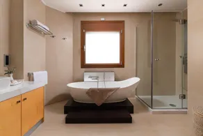 Love White Villa - Image 4