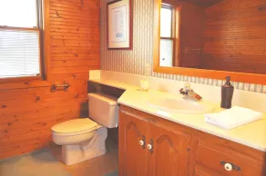 Charming Home In Quiet Location Near Downtown Holland! - Image 4