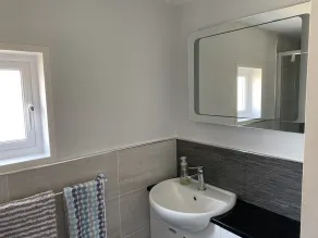 Cosy Bungalow On Private Estate - Image 2