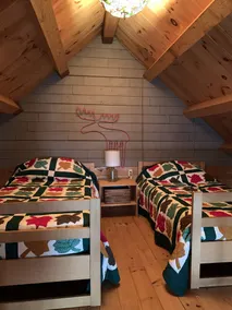 Cozy Mountaintop Retreat - Image 5
