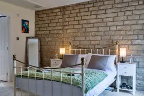 Finest Retreats - Suzys Cottage - Image 5