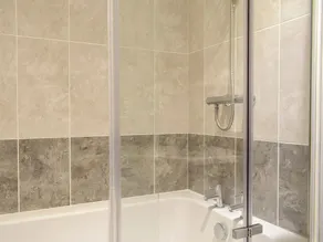 2 bedroom accommodation in Glasbury, near Hay-on-Wye - Image 3