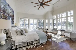 Gorgeous 6 bedroom | 6 bathroom cottage with living quarters in Boathouse! - Image 5