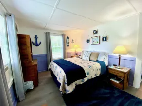 Rolig familj Wolfeboro Winnipesaukee Waterfront med en SUP, 5 kajaker och 2 kanoter - Image 3