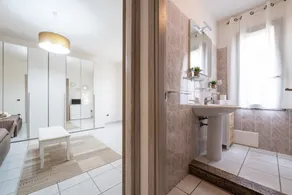 Apartment \"Noemi\" with Shared Garden and Wi-Fi - Image 3