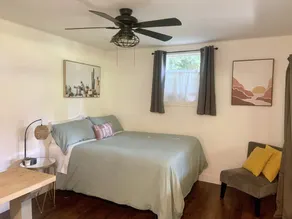 Private guest house-minutes away from Portland, Nike and many more! - Image 5