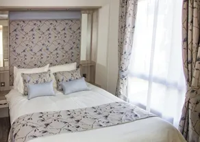 Appartement avec jardin et jacuzzi - Image 2
