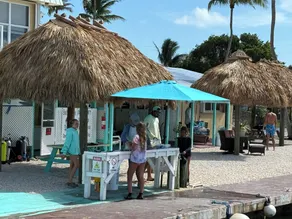 Stay where you play, On the water w/Boat dock & Trailer parking. Pet friendly! - Image 5
