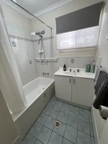 Caboolture, Central Location, Sleeps 8 - Image 3
