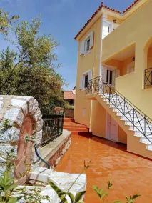 Gythio Seaside Villa Dimitrios- Apartment - Image 5