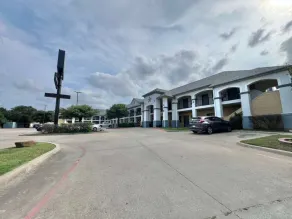 CENTURY INN - Image 5