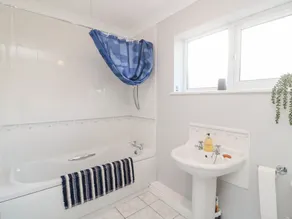 20 SOUTHMEAD, pet friendly, country holiday cottage in Amble - Image 4