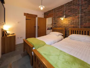 2 bedroom accommodation in Mauchline, near Ayr - Image 5