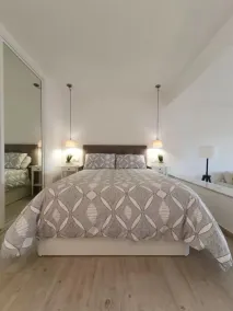Beautifully furnished studio apartment across from the Miraflores tennis club - Image 4