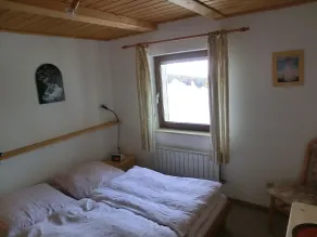 Vacation home with two apartments at 900 m and magnificent views - Image 4