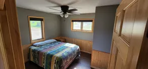Beautiful Lakeside Grand Cabin - Image 4