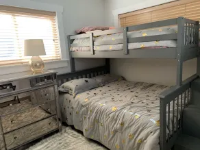 3 bedroom vacation home near Denver Botanic Gardens - Image 2