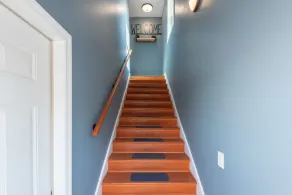 Charming, Quiet & Private Apt in Great Location w/ Wi-Fi & Laundry - Image 2