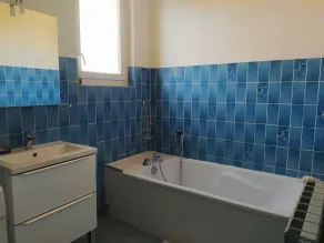 La Clef des champs : gîte 9 personnes Mts lyonnais - 4 chambres - Image 3