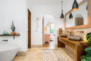 SOL VILLA - Luxury Retreat - Image 3