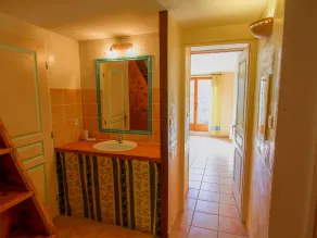 Lou Petarel Charming house with shared pool nature an calm in Provence - Image 4