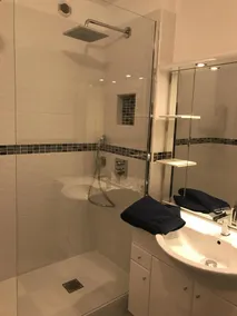 MAISON  VILLA tous cft ****  6 à 12 pers  piscine ch  à 300 m des plages  lagons - Image 2