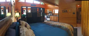 Little Sand Lakefront Cabin Quiet. Private. Awesome. - Image 4