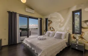 Awesome home in Mrljane with WiFi - Image 3